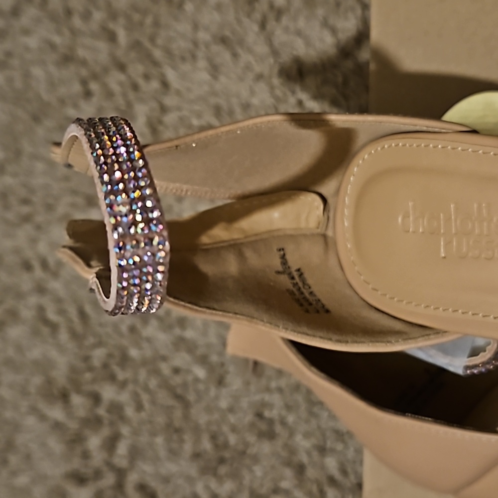 Strap Heels - Picture 3 of 4